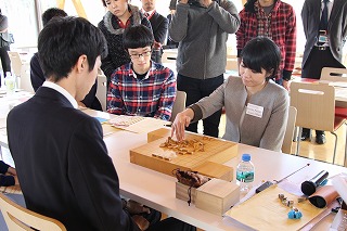 プロ棋士から将棋の礼儀作法を学ぶ